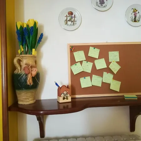 Alojamento de Acomodação e Pequeno-almoço Angolo Felice