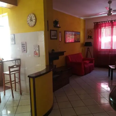 Alojamento de Acomodação e Pequeno-almoço Angolo Felice Castignano