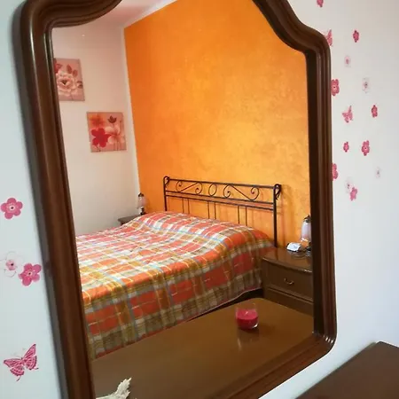 Alojamento de Acomodação e Pequeno-almoço Angolo Felice