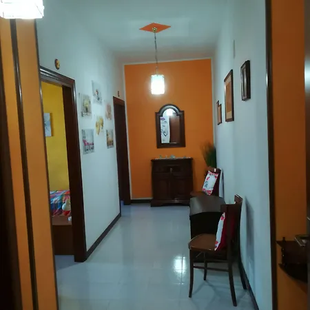 Alojamento de Acomodação e Pequeno-almoço Angolo Felice *